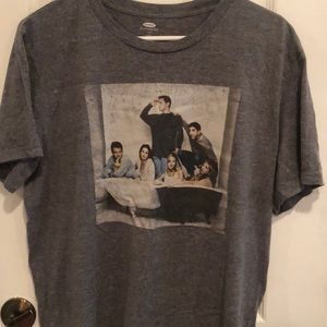 FRIENDS CAST T-SHIRT